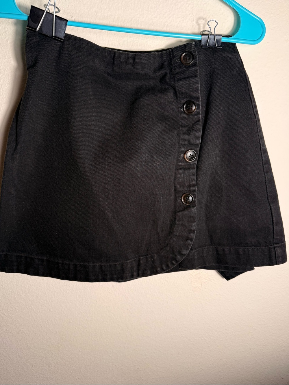Urban Outfitters Black Button-Front Wrap Mini Skirt Small Cotton Preppy Small